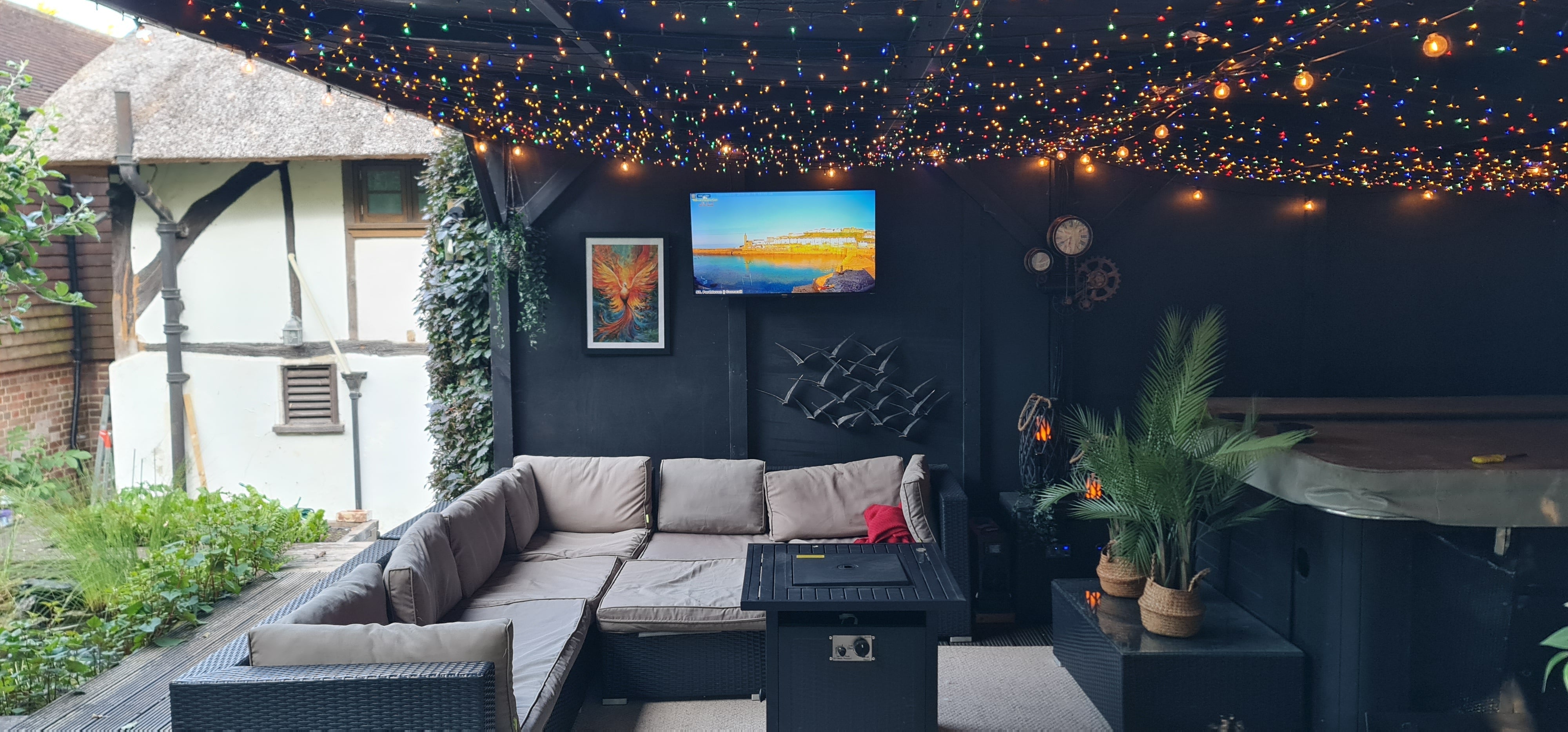 Outdoor living with the Ark
